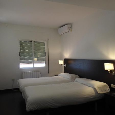Hostal Meson De Paco Cariñena Eksteriør bilde