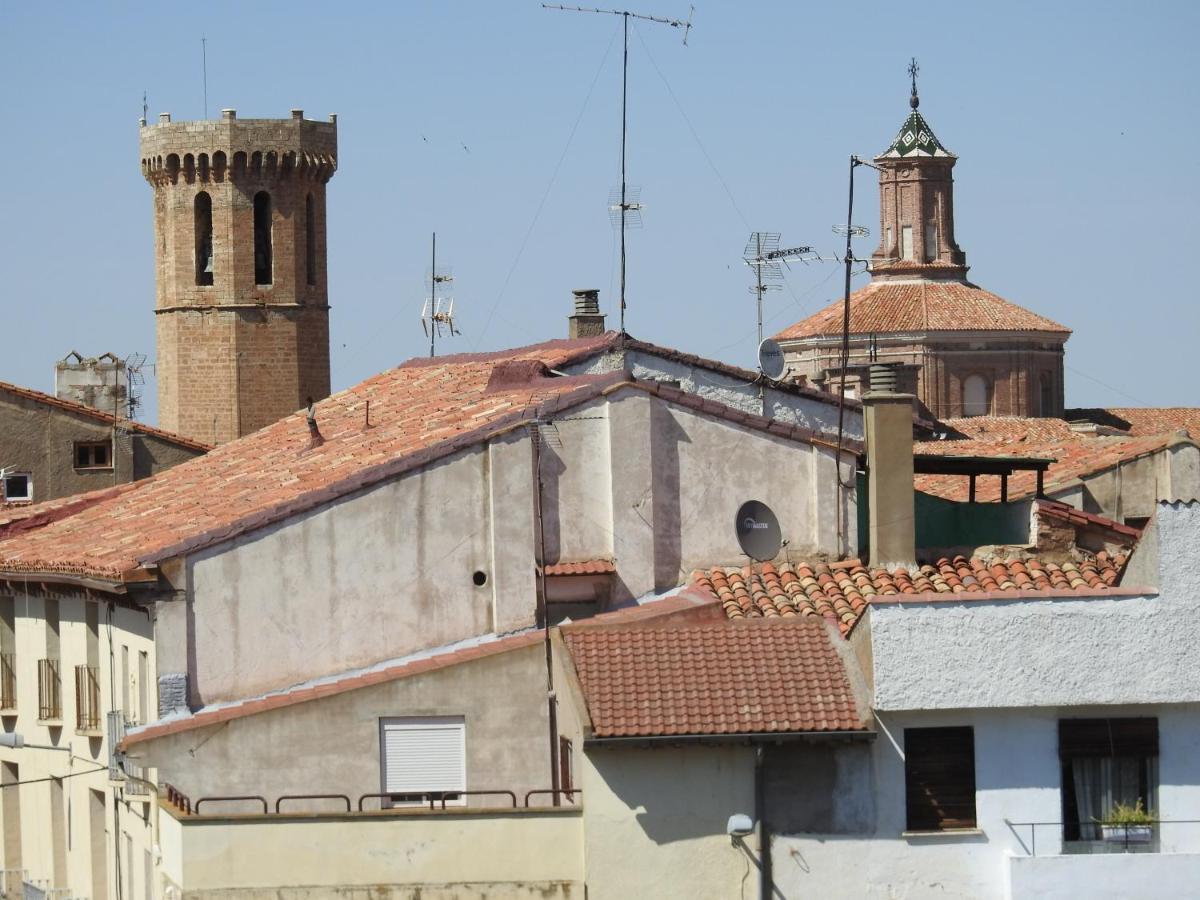 Hostal Meson De Paco Cariñena Eksteriør bilde