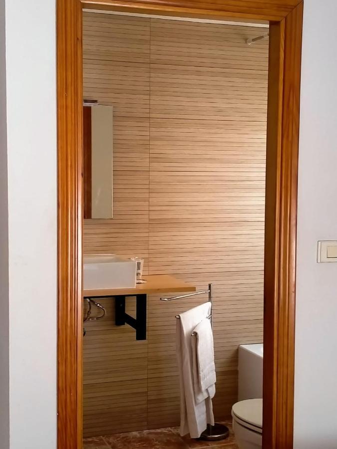 Hostal Meson De Paco Cariñena Eksteriør bilde